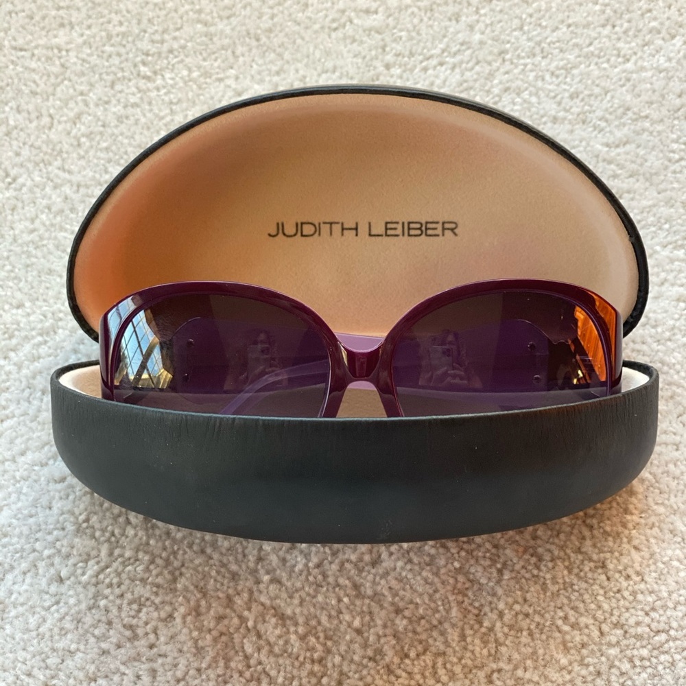 Judith Leiber Sunglasses